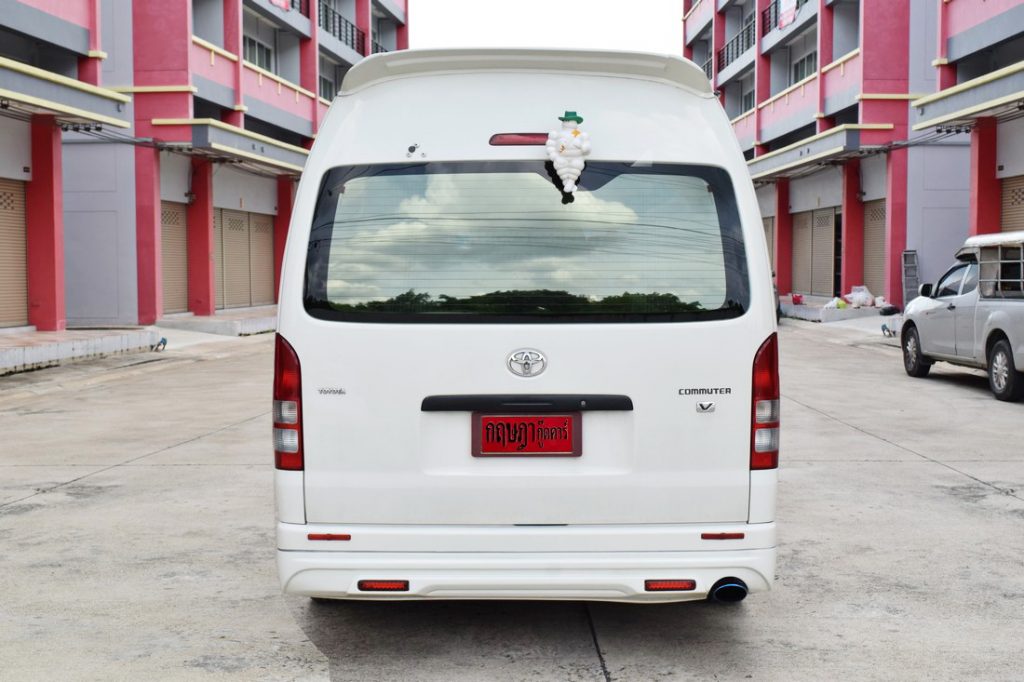 รถตู้ Toyota Hiace มือสอง