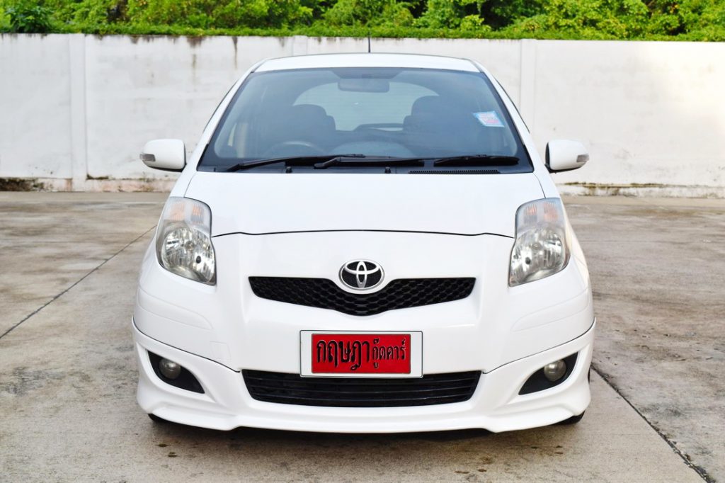 ภายนอก toyota yaris มือสอง