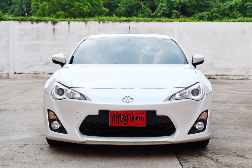 TOYOTA GT86 มือสอง