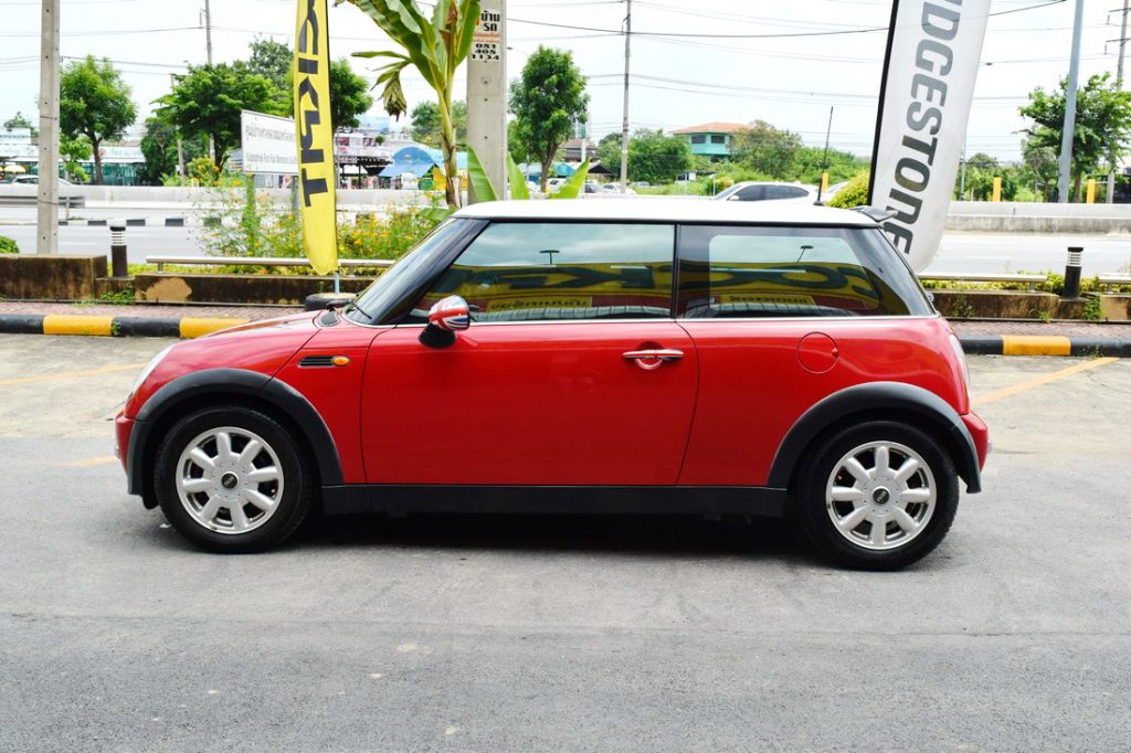 MINI COOPER R50 มือสอง