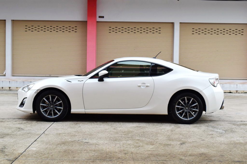 TOYOTA GT86 มือสอง