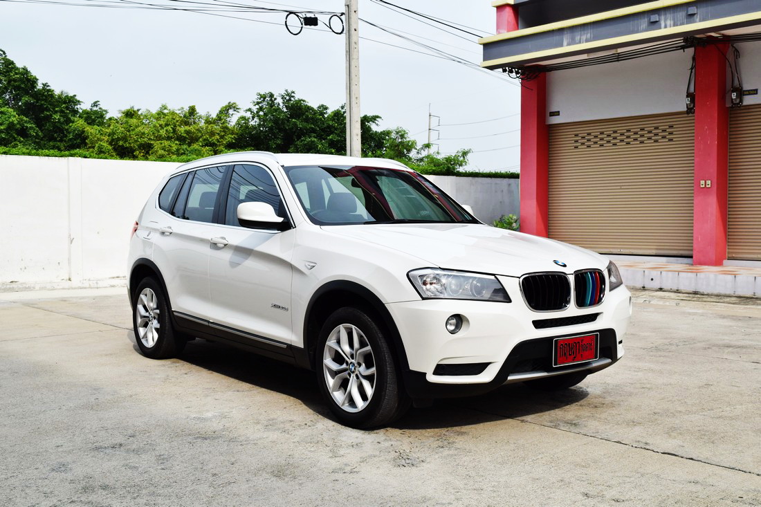 ภายนอก bmw x3 มือสอง