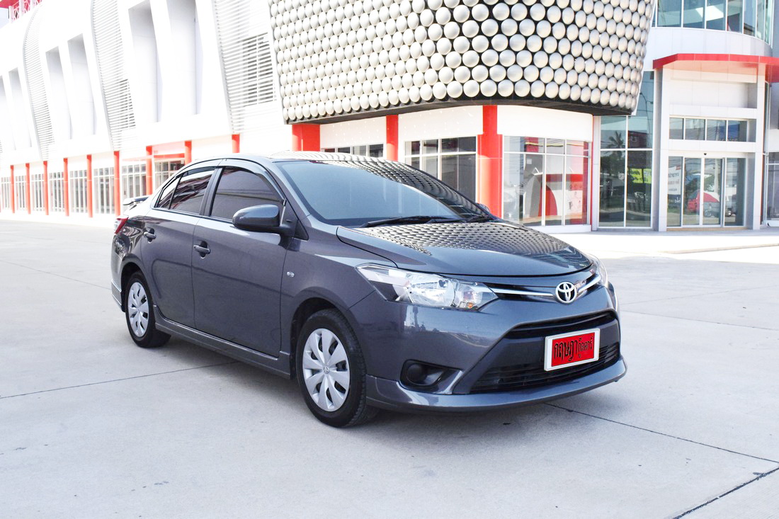 toyota vios มือสอง