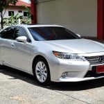 Lexus ES300h Hybrid มือสอง