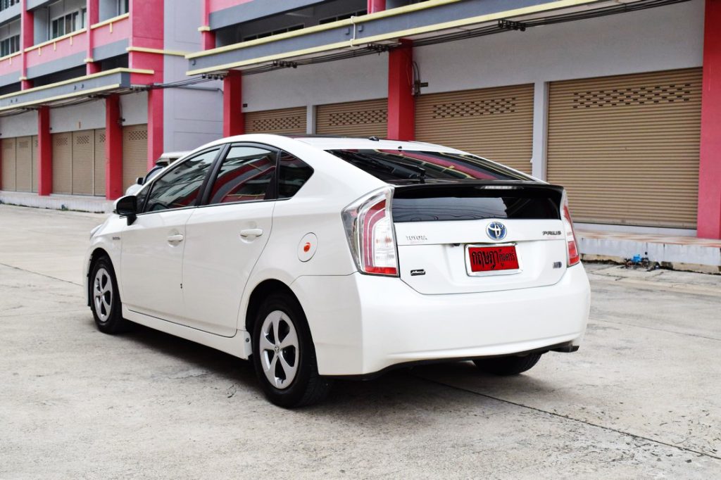 Toyota Prius มือสอง