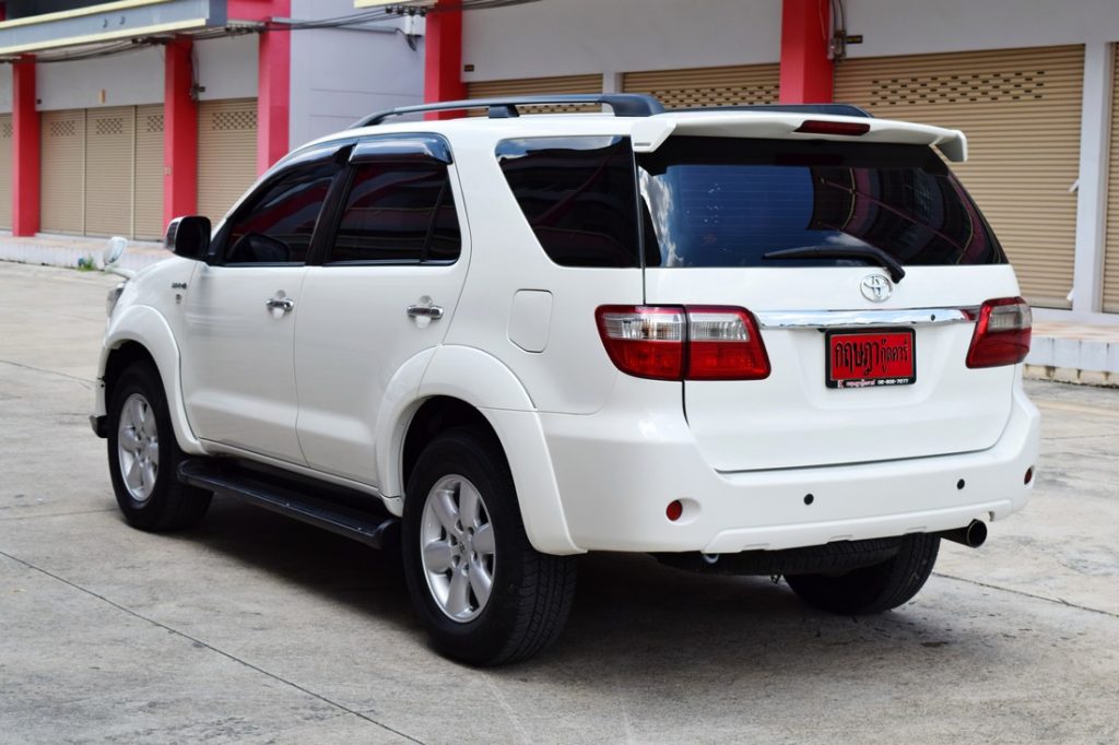 Toyota Fortuner มือสอง