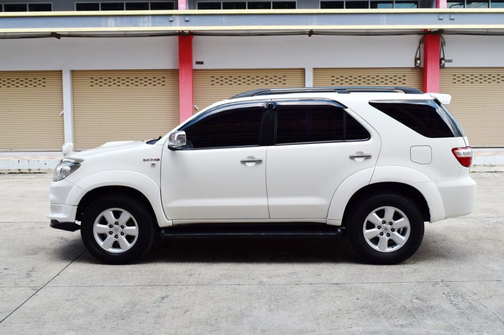 Toyota Fortuner มือสอง